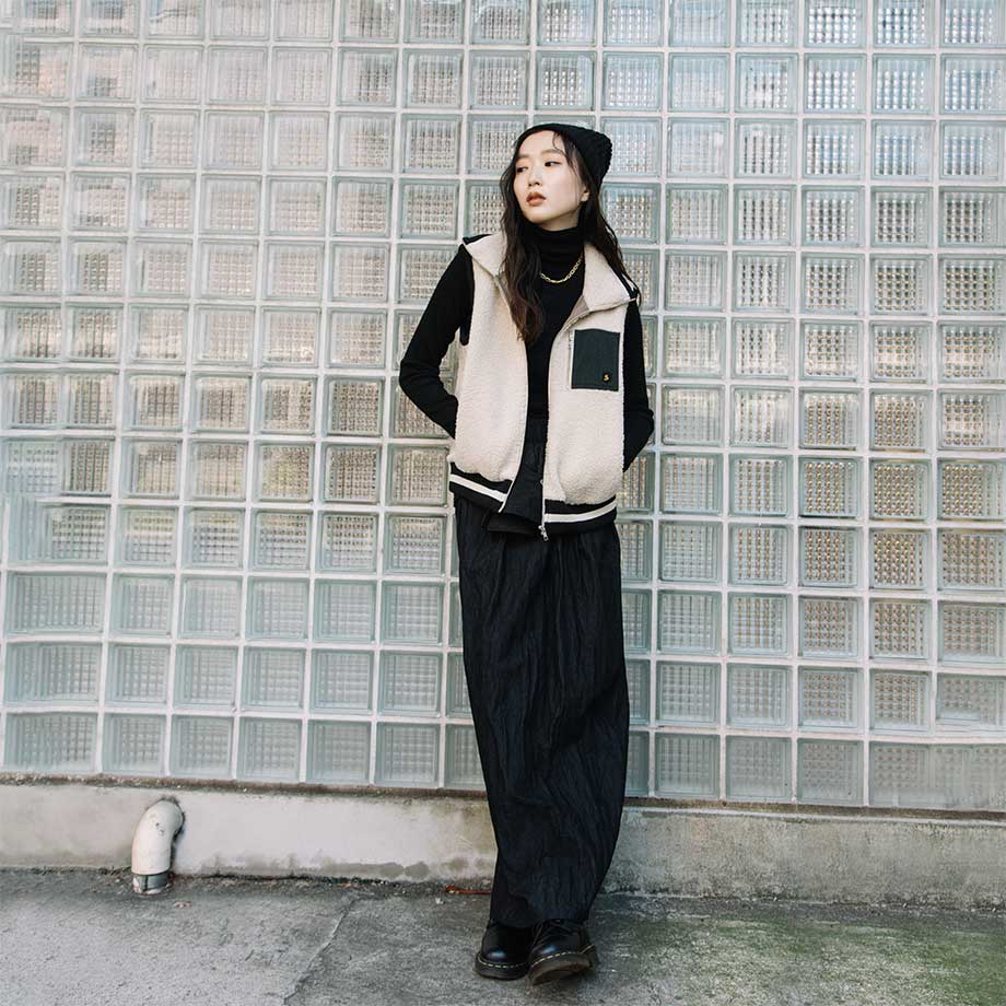シャツディテール タフタロングスカート