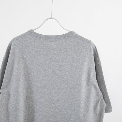 ロゴプリントオーバーTシャツ