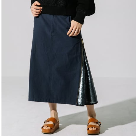 綿バックサテンｘスパンコール　SIDE ZIPスカート