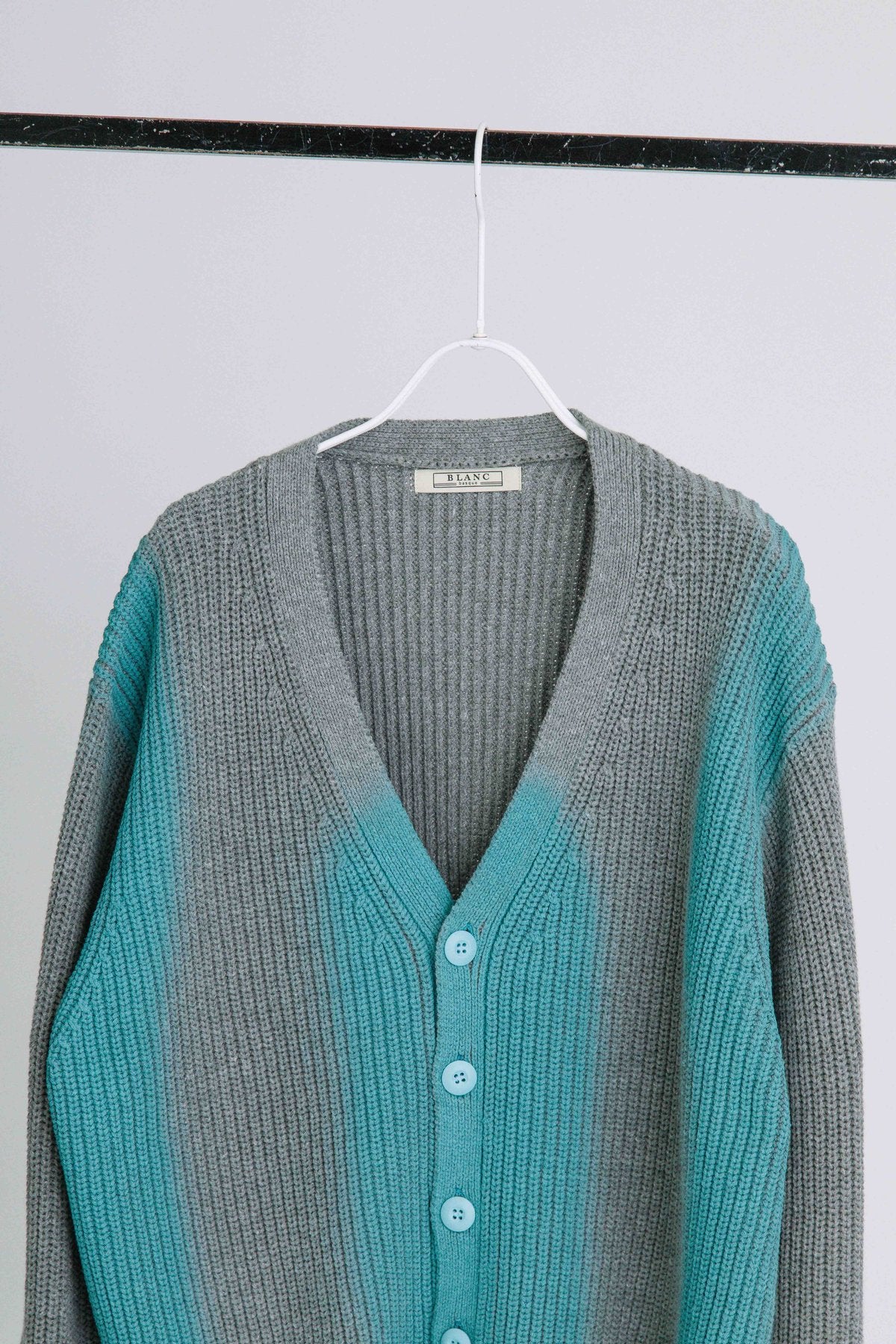 スプレープリントKNITカーディガン【BB60-702】