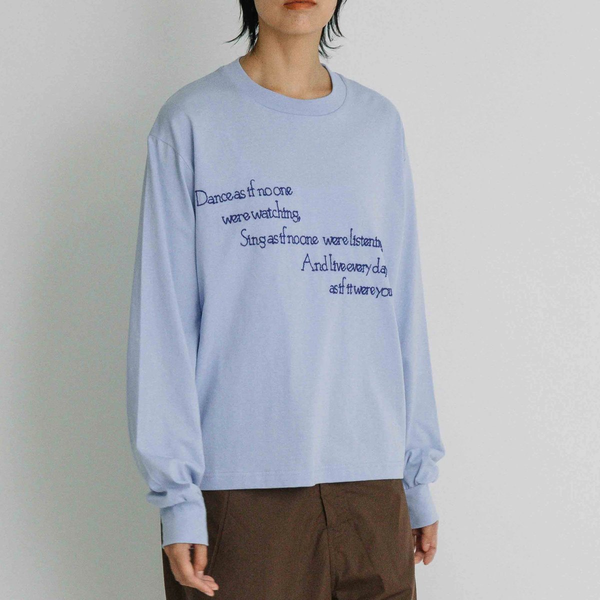 チェーン刺繍ロングTシャツ【BB60-901】