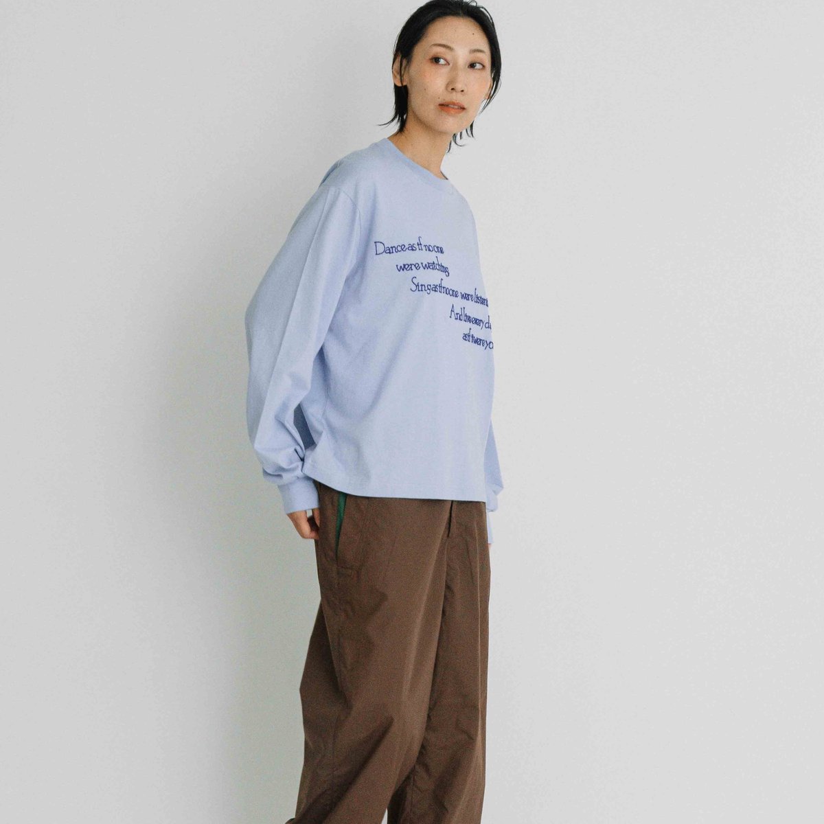 チェーン刺繍ロングTシャツ【BB60-901】